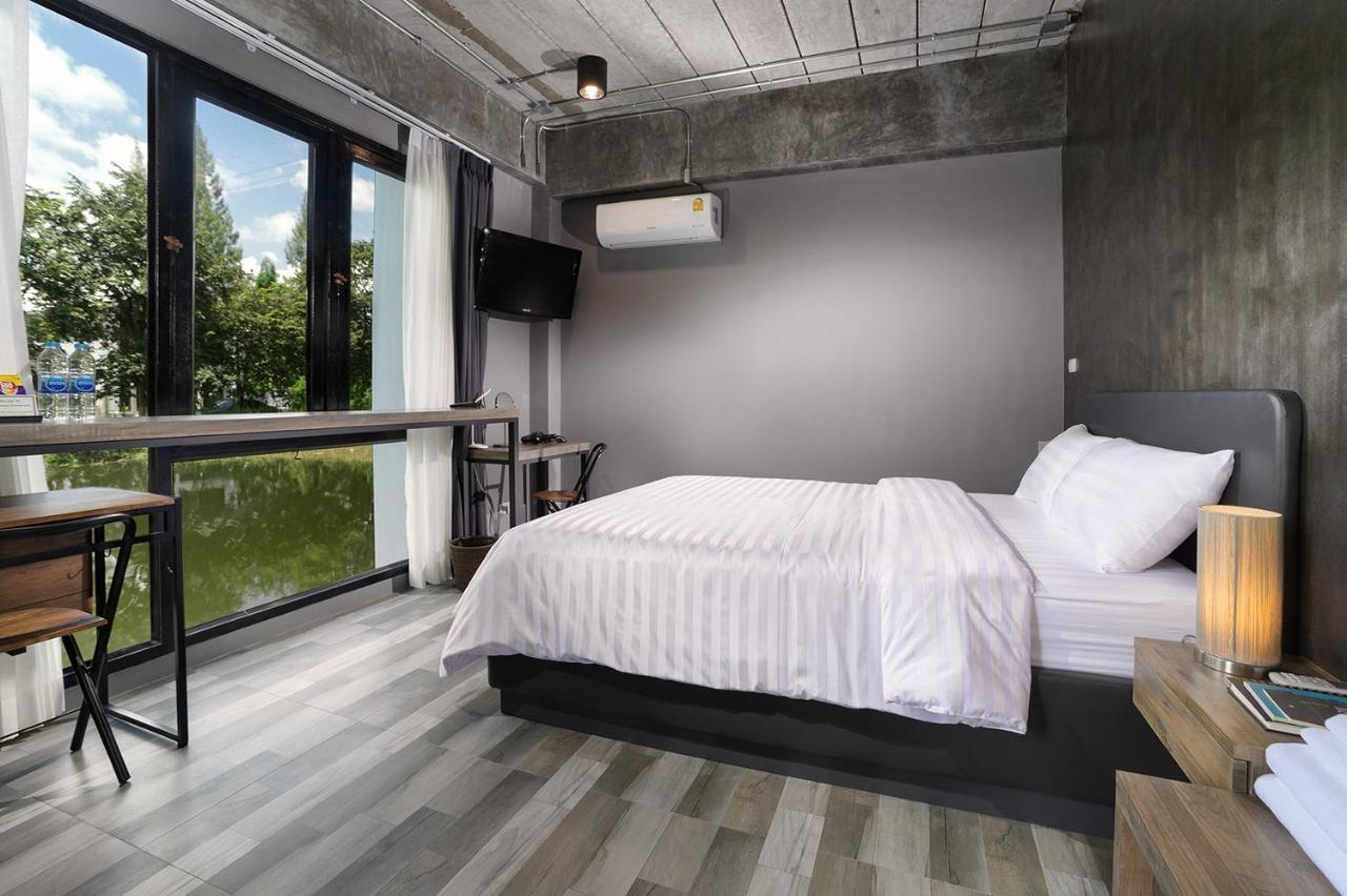 The Nichehome Waterside Living Τσιάνγκ Μάι Εξωτερικό φωτογραφία